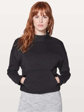 Lululemon Light As Warmth Crew M